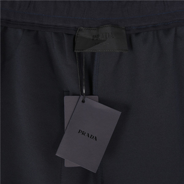  Clothes Prada 20250531-1