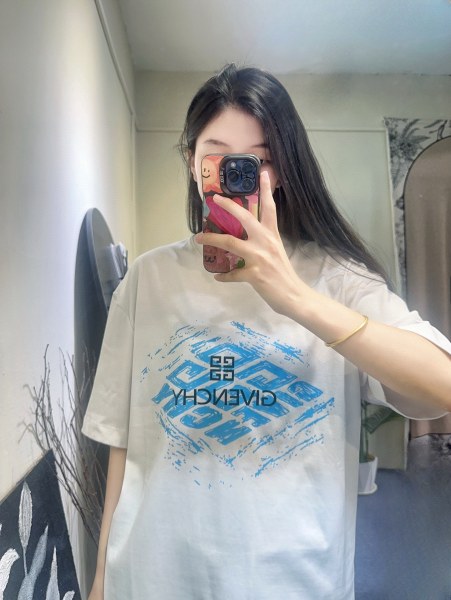  Clothes Givenchy 20250531-2