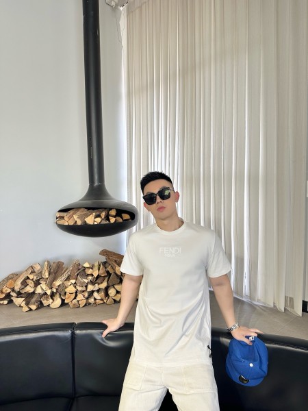  Clothes Fendi 20250531-5