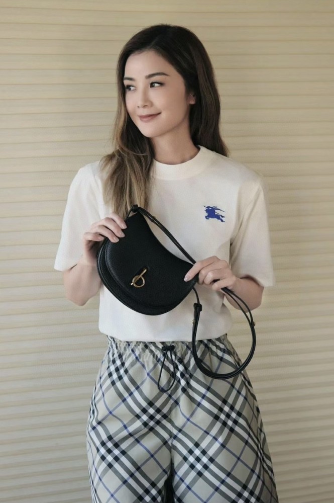  Clothes Burberry 20250531-2