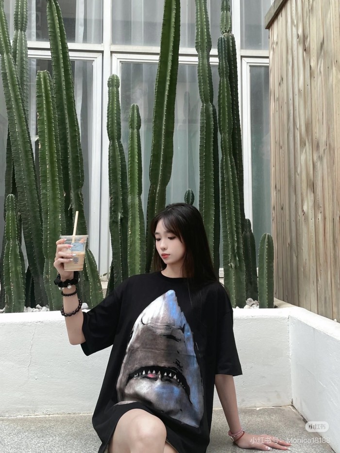  Clothes Givenchy 20250531-5