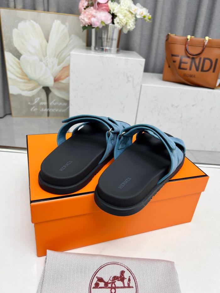 HERMES Chypre Abrasion-Resistant Slide Slippers Men's Sky Blue