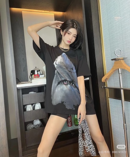  Clothes Givenchy 20250531-5