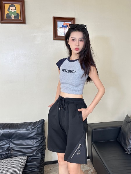  Clothes Prada 20250531-2