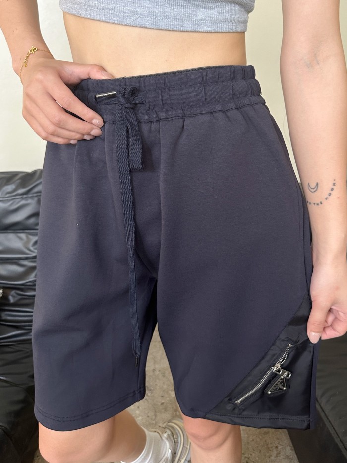  Clothes Prada 20250531-1