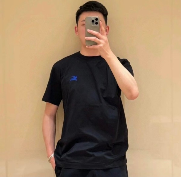  Clothes Burberry 20250531-1