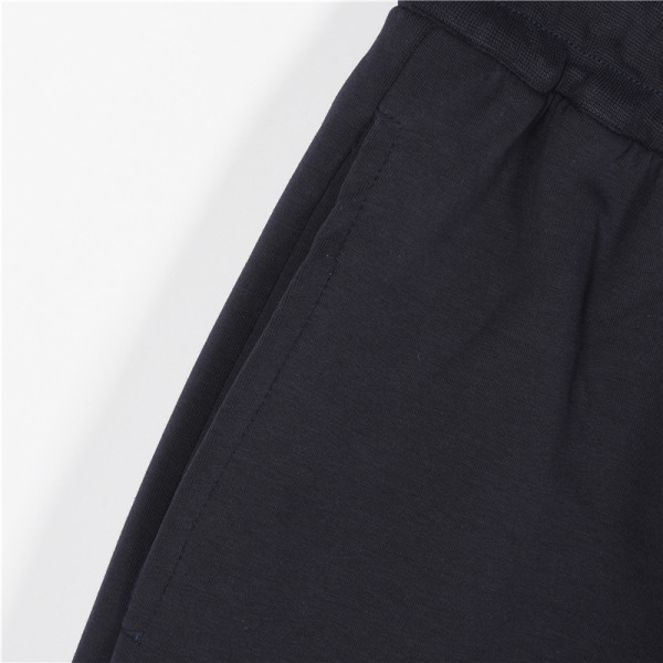  Clothes Prada 20250531-1