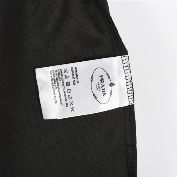  Clothes Prada 20250531-2