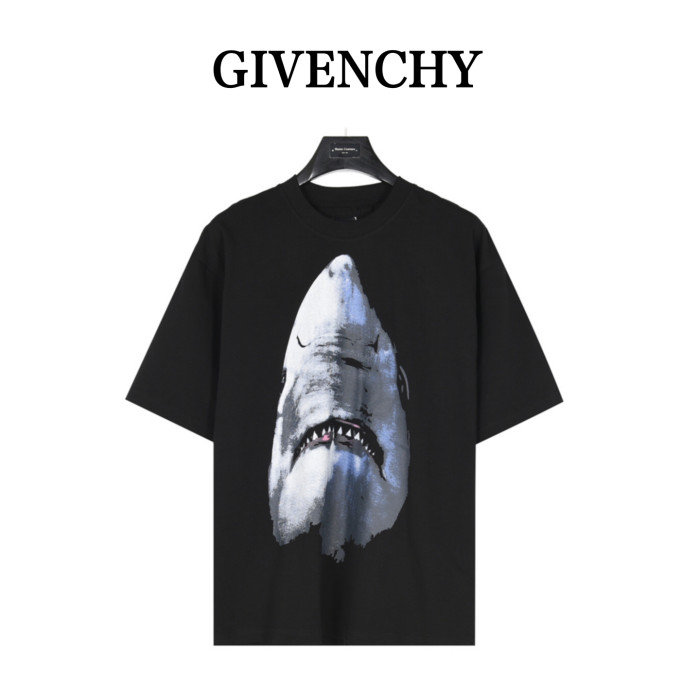  Clothes Givenchy 20250531-5