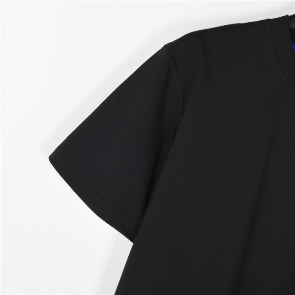  Clothes Burberry 20250531-1