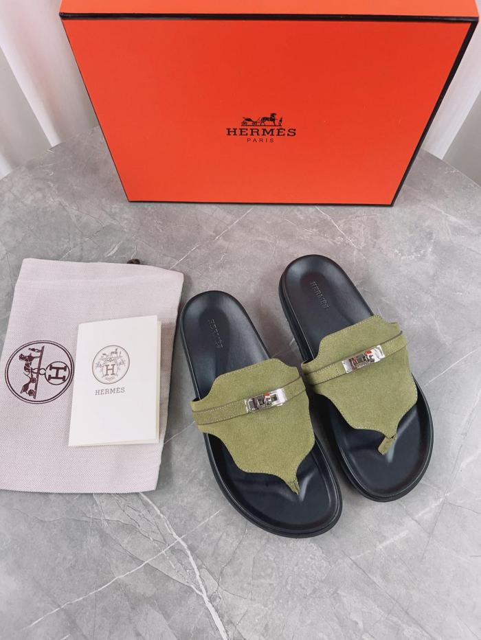 HERMES Empire Flip Flops Women's Green
