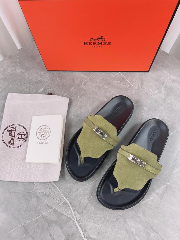 HERMES Empire Flip Flops Women's Green