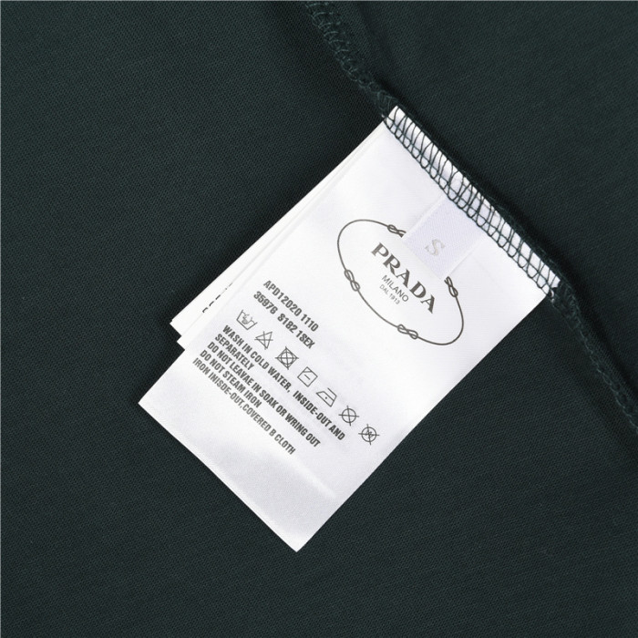 Clothes Prada 20250607-3