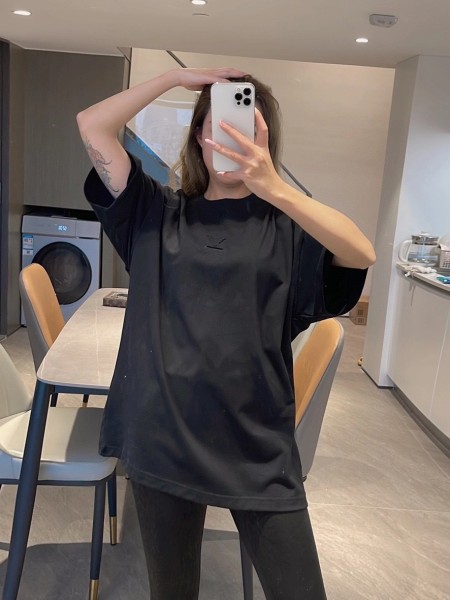 Clothes Louis Vuitton 20250607-1