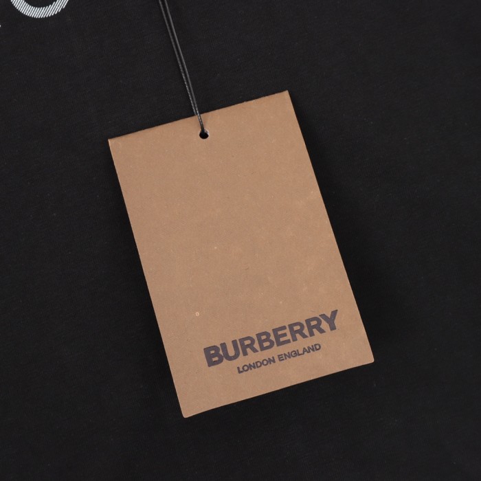  Clothes Burberry 20250607-3