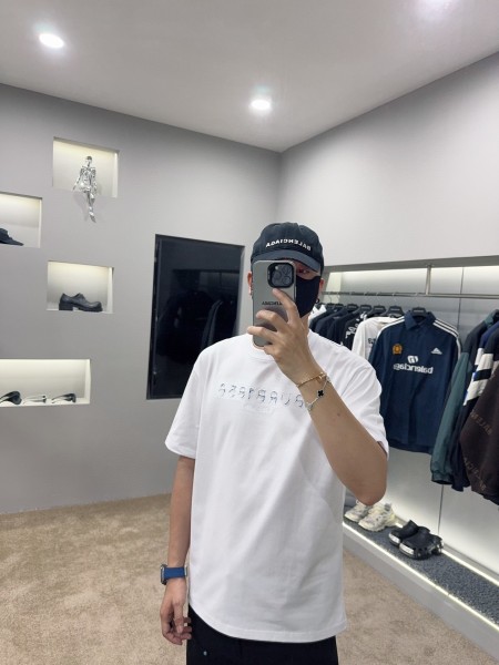  Clothes Burberry 20250607-1