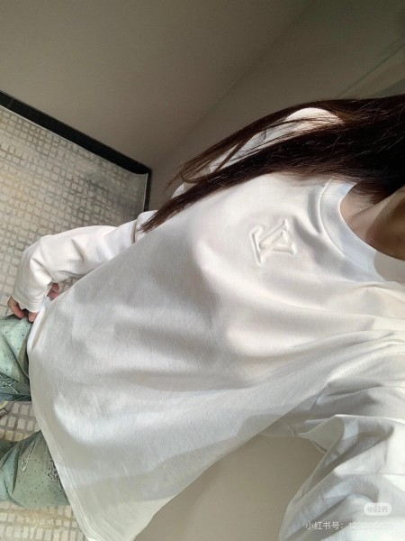 Clothes Louis Vuitton 20250607-4