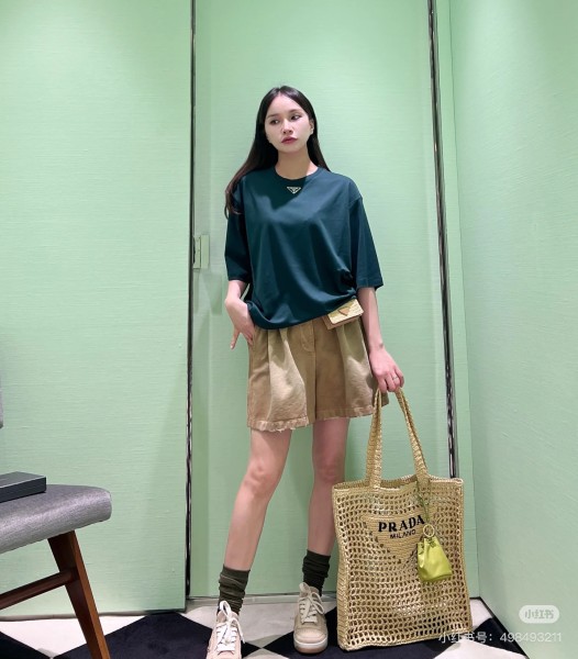 Clothes Prada 20250607-3