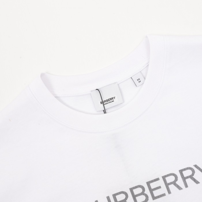  Clothes Burberry 20250607-4