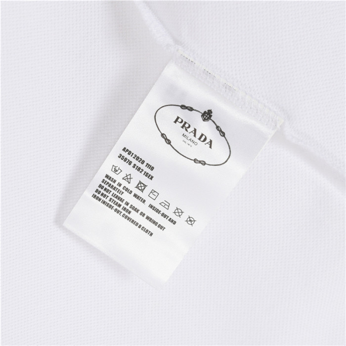  Clothes Prada 20250612-3