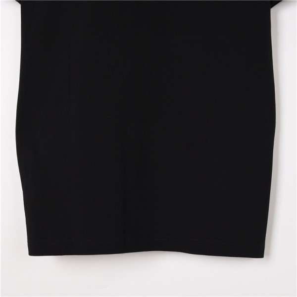  Clothes Prada 20250612-1