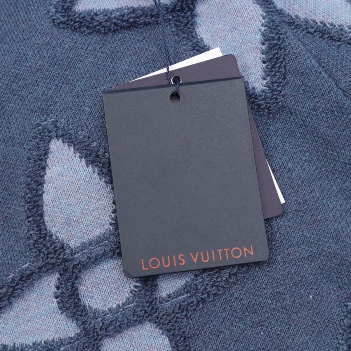  Clothes Louis Vuitton 20250616-4