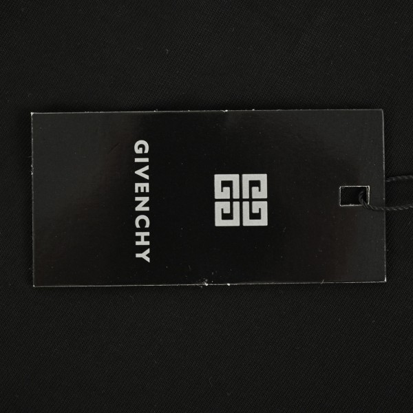  Clothes Givenchy 20250616-1