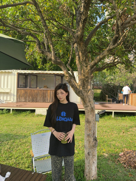  Clothes Balenciaga 20250616-1