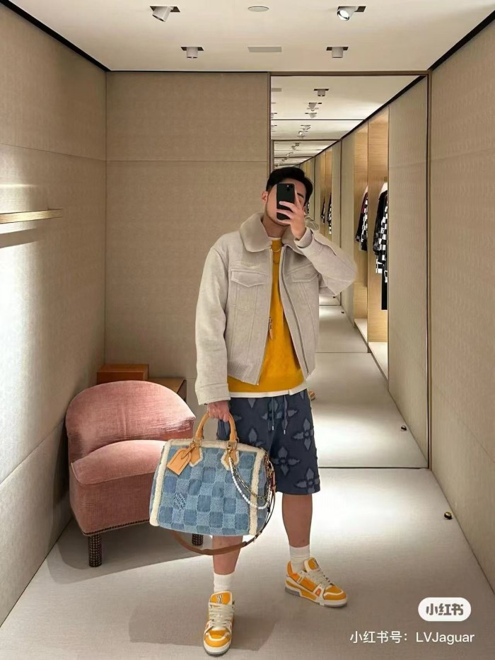  Clothes Louis Vuitton 20250616-4