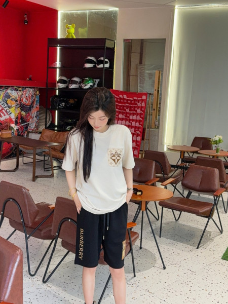  Clothes Burberry 20250616-6