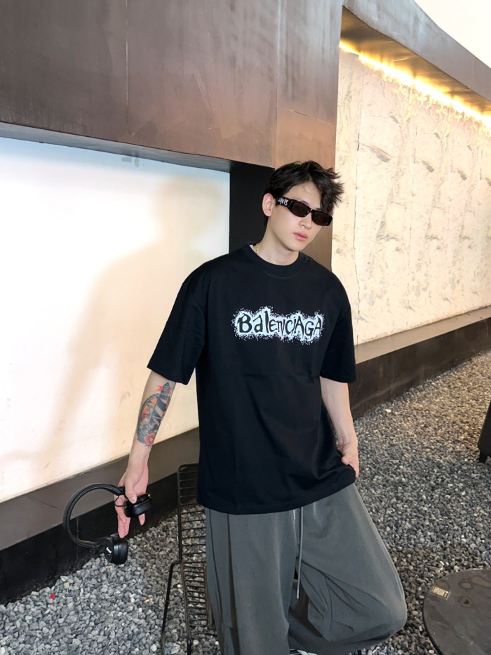  Clothes Balenciaga 20250621-1