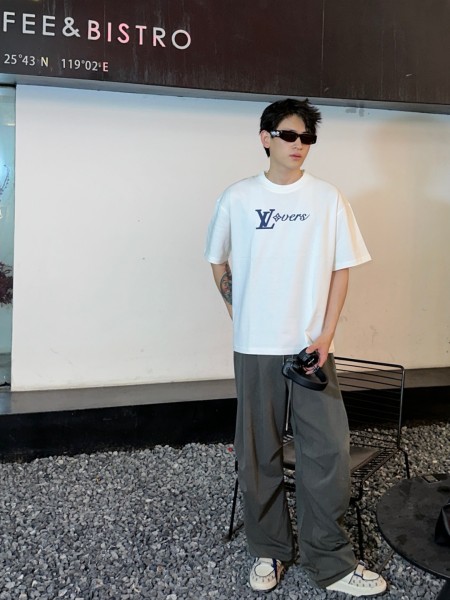 Clothes Louis Vuitton 20250621-4