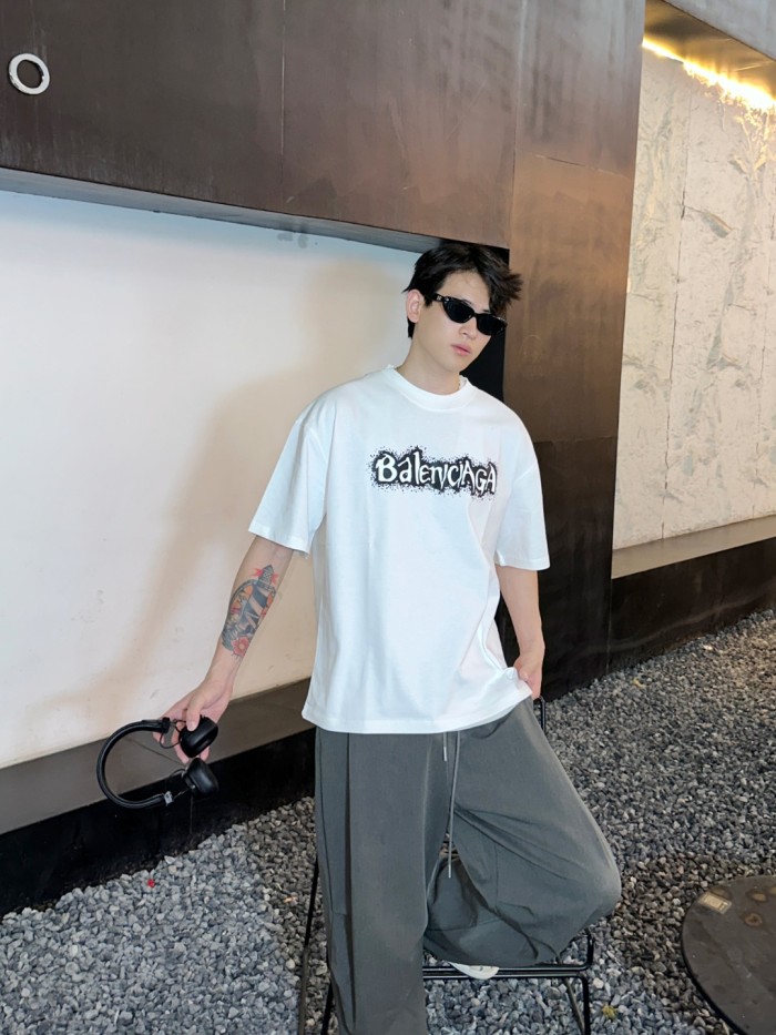  Clothes Balenciaga 20250621-2