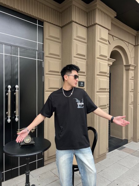  Clothes Louis Vuitton 20250621-13