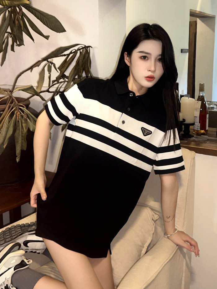  Clothes Prada 20250621-3