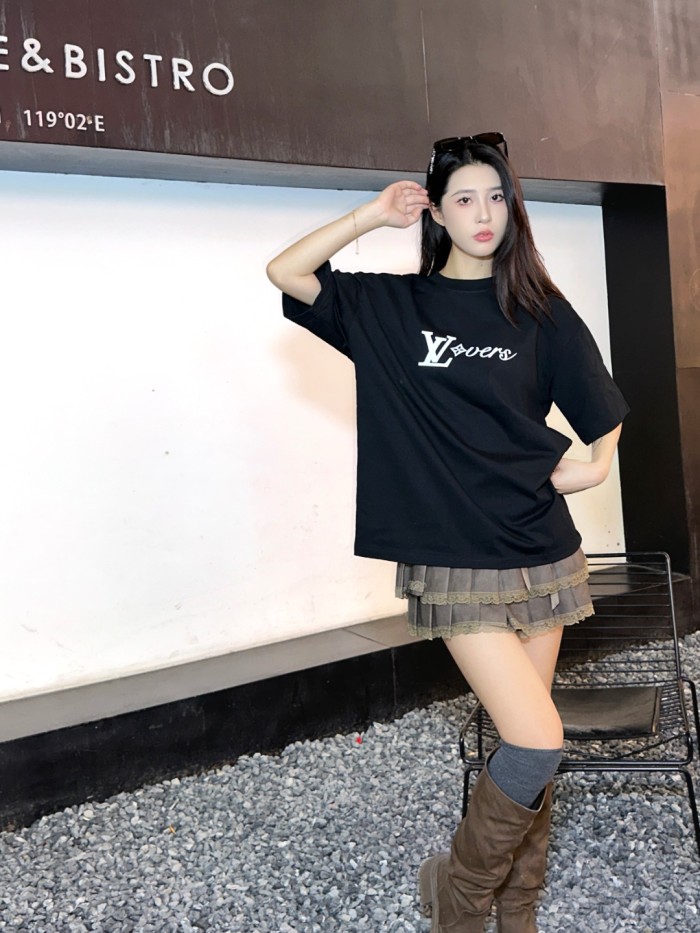 Clothes Louis Vuitton 20250621-3