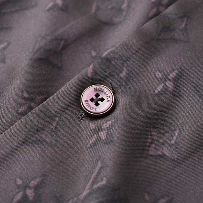 Clothes Louis Vuitton 20250621-11