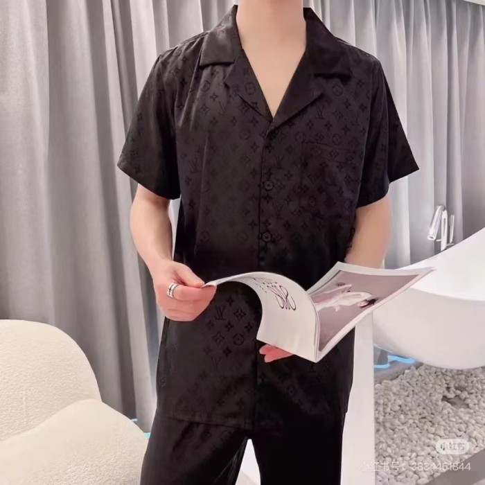 Clothes Louis Vuitton 20250621-11