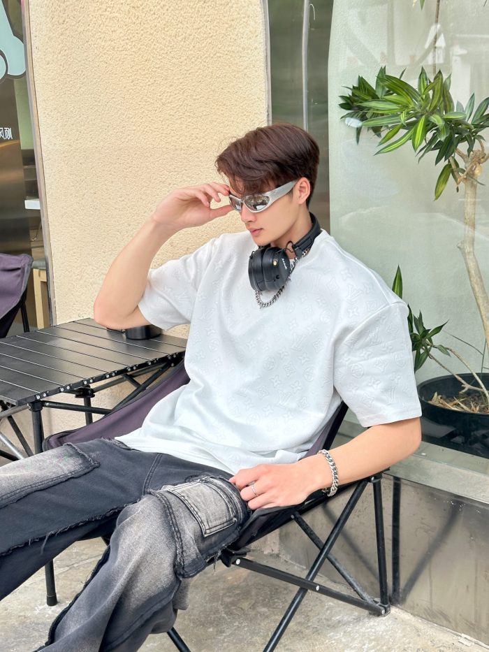 Clothes Louis Vuitton 20250621-20