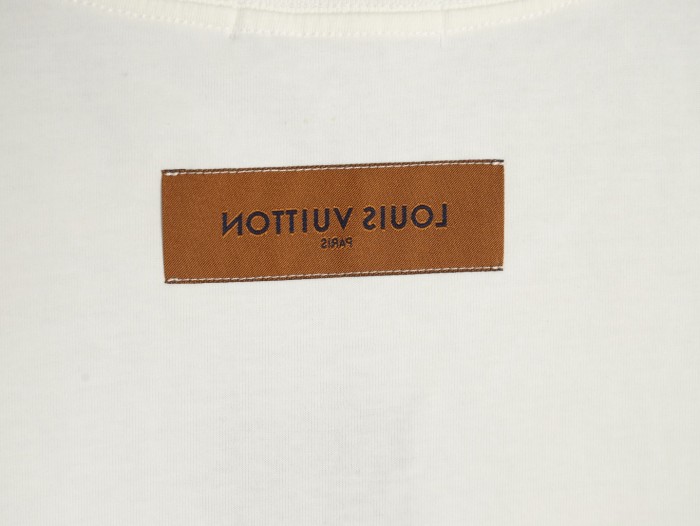 Clothes Louis Vuitton 20250621-10
