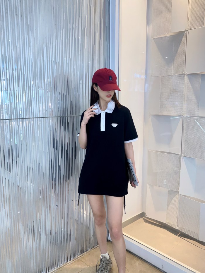  Clothes Prada 20250621-2