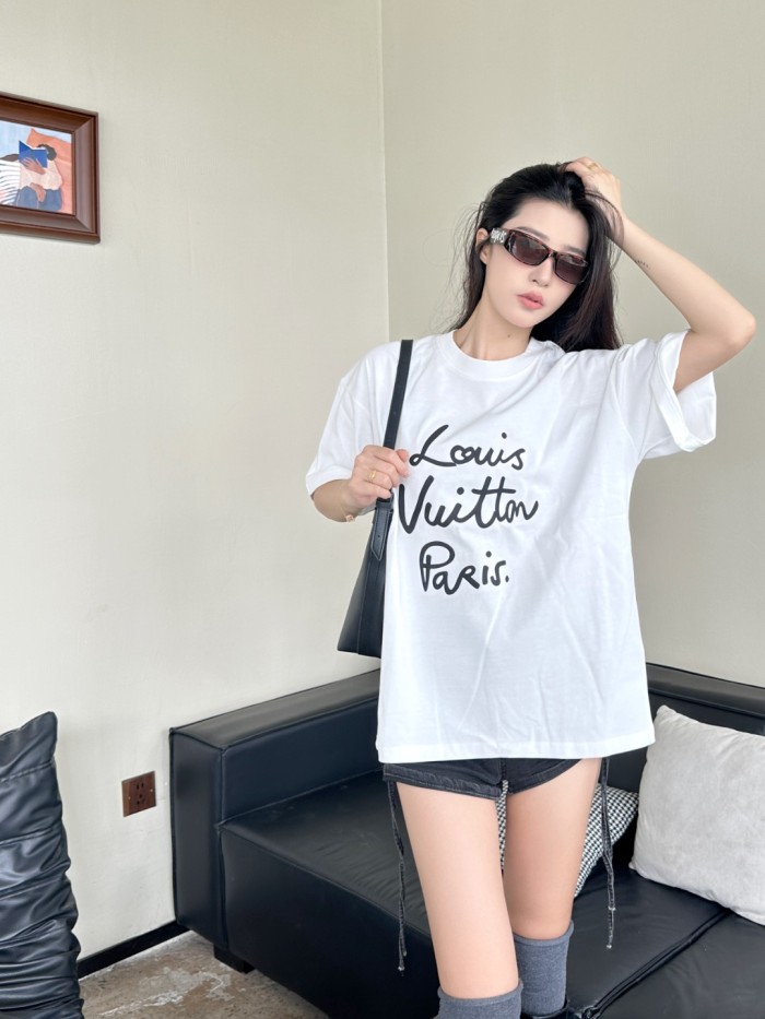 Clothes Louis Vuitton 20250621-10