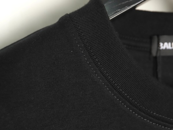  Clothes Balenciaga 20250621-3