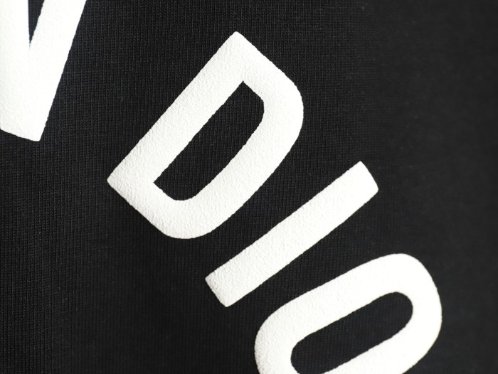  Clothes Dior 20250621-1