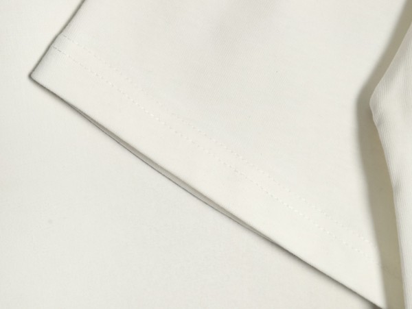 Clothes Louis Vuitton 20250621-10