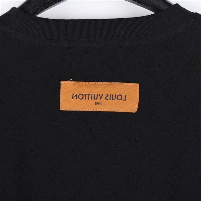  Clothes Louis Vuitton 20250621-19