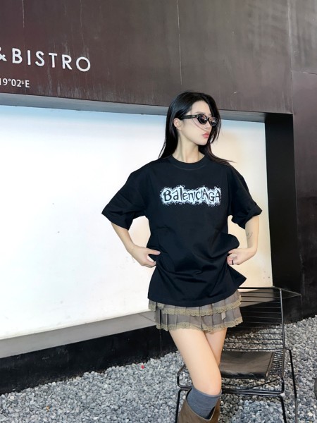  Clothes Balenciaga 20250621-1