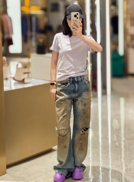 Clothes AMI 20250623-3