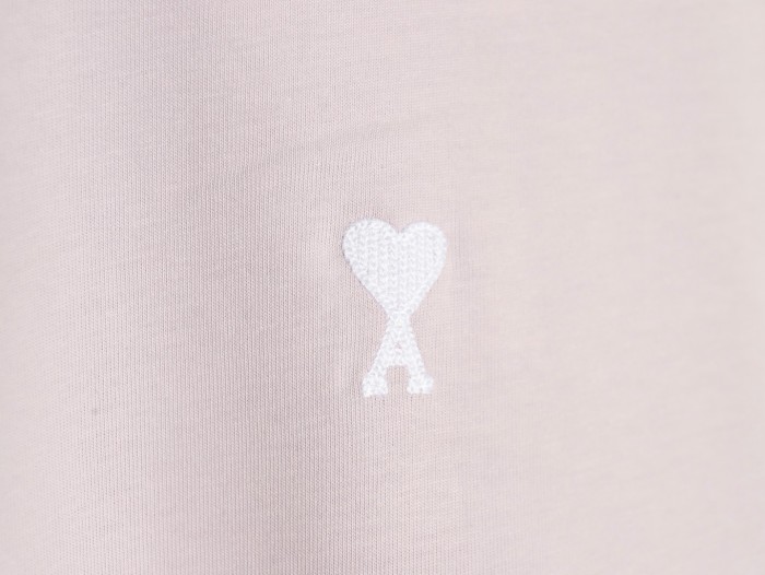 Clothes AMI 20250623-3