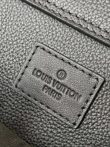 LOUIS VUITTON TAKEOFF metal letter logo grained calfskin waist bag chest bag crossbody bag men's black M57081 size 30*3*16cm